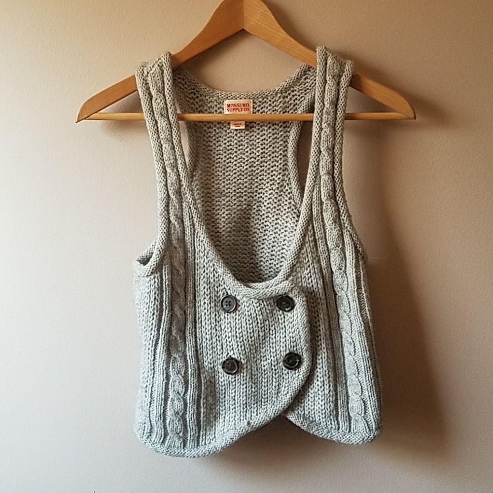 Cable Knit Open Sweater Vest